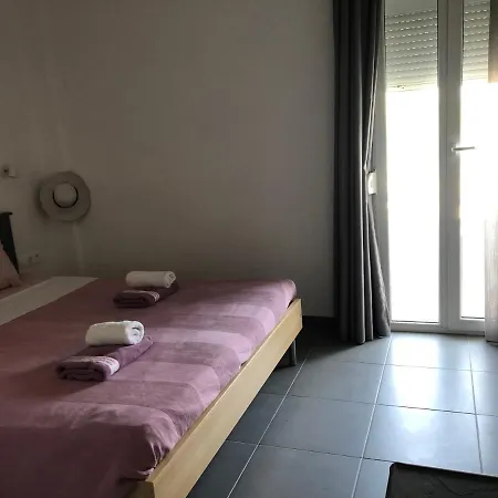 Ammos Agia Triada (Thessaloniki)