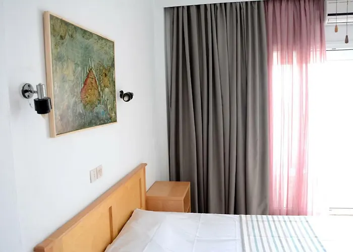 Ammos Agia Triada (Thessaloniki)